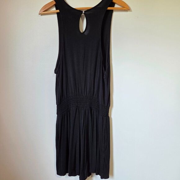 EUC WORN ONCE AERIE BLACK SCOOP NECK SLEEVELESS ROMPER SIZE M - Picture 3 of 16